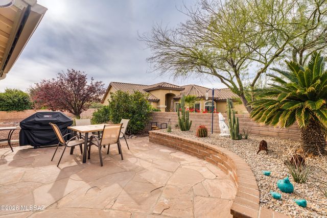2776 E Glen Canyon Road, Green Valley, AZ 85614