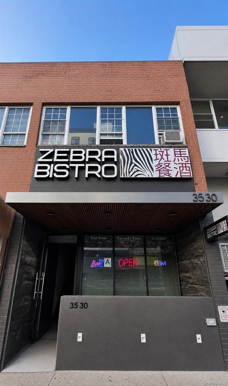 35-30 Farrington St, Flushing, NY 11354 — exterior
