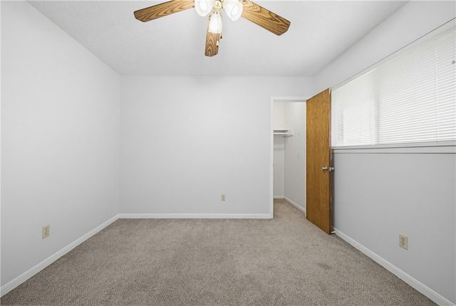 225 Blanco Dr, Portland, TX 78374
