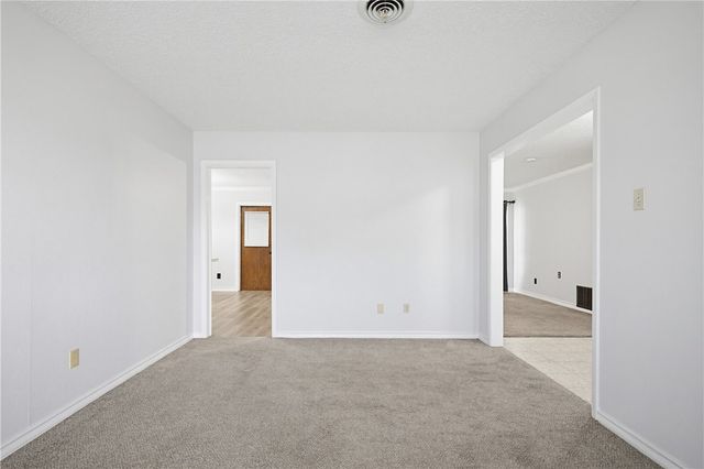 225 Blanco Dr, Portland, TX 78374