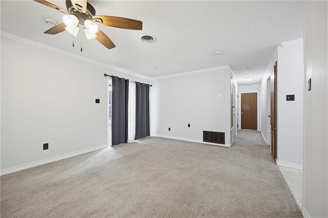 225 Blanco Dr, Portland, TX 78374