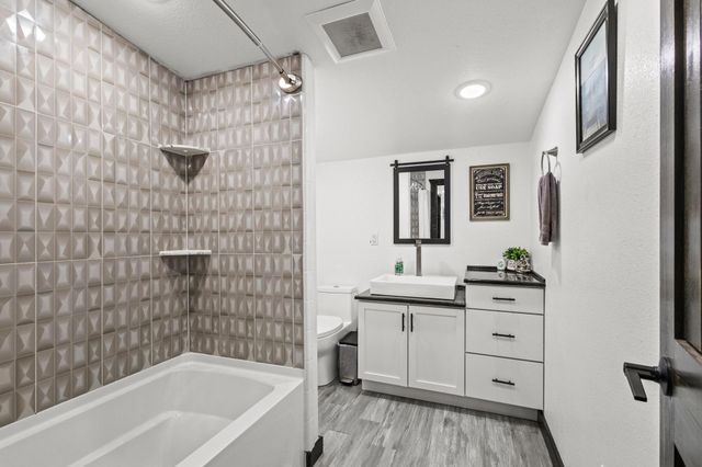 5425 County Road 4604, Commerce, TX 75428