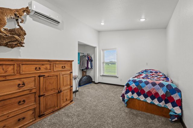 5425 County Road 4604, Commerce, TX 75428