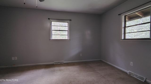 414 Guille St, Athens, TN 37303