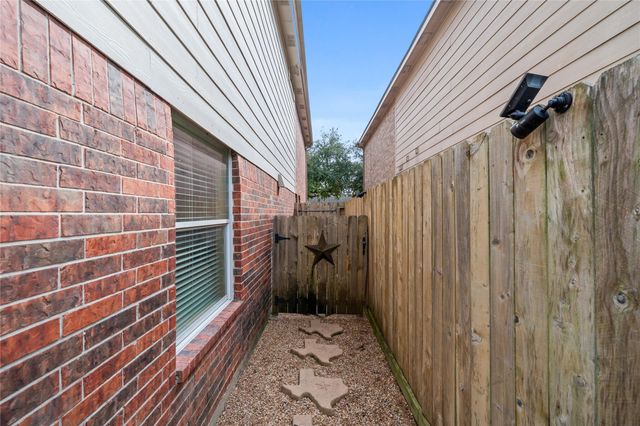 2306 Great Prairie Lane, Katy, TX 77494