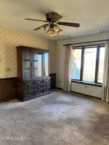 601 Pheasant Drive, Bowling Green, OH 43402