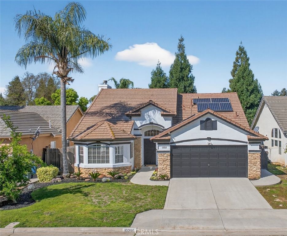 10291 N Whitney, Fresno, CA 93730