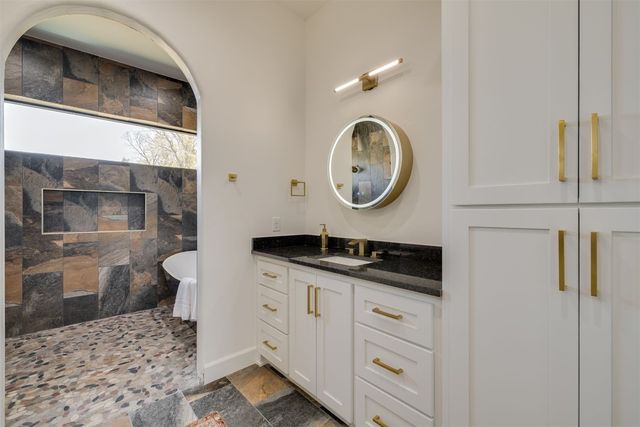 4401 Clear Ridge Corner, Edmond, OK 73034