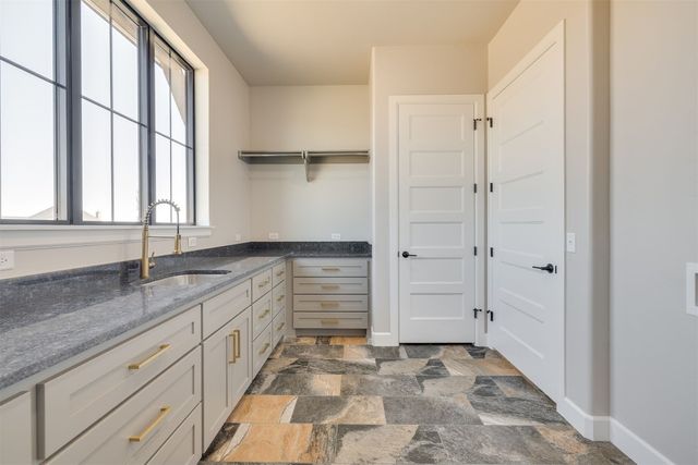 4401 Clear Ridge Corner, Edmond, OK 73034