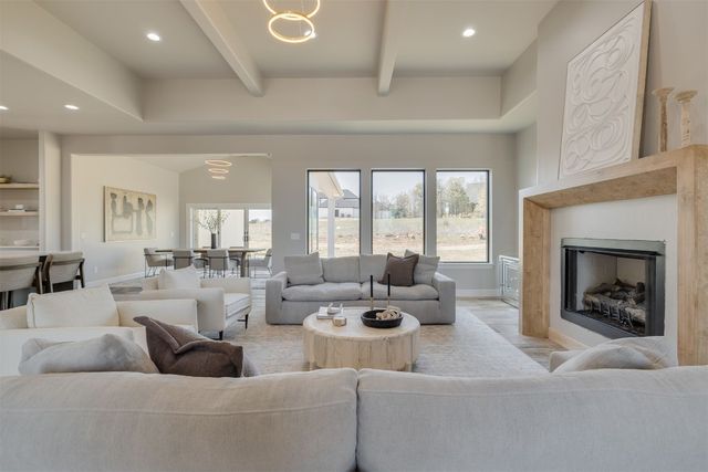 4401 Clear Ridge Corner, Edmond, OK 73034