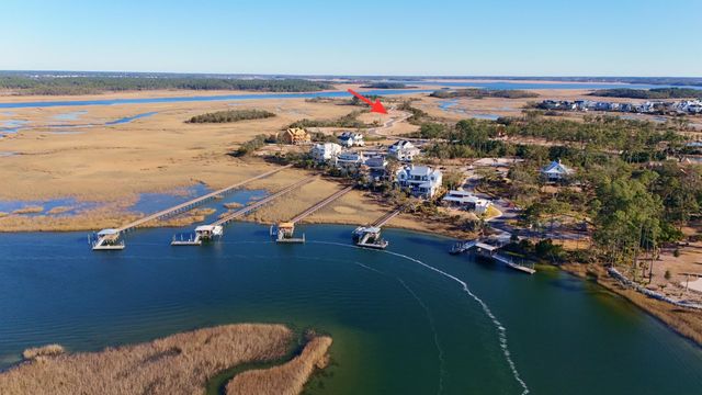 1128 Ship Builder Street, Charleston, SC 29492