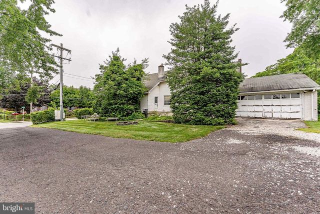 855 MARTIN AVE, Bryn Mawr, PA 19010