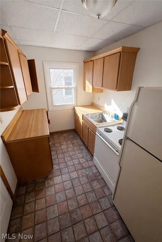 16224 Huntmere Avenue, Cleveland, OH 44110