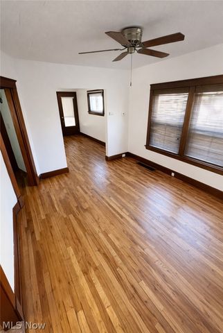 16224 Huntmere Avenue, Cleveland, OH 44110