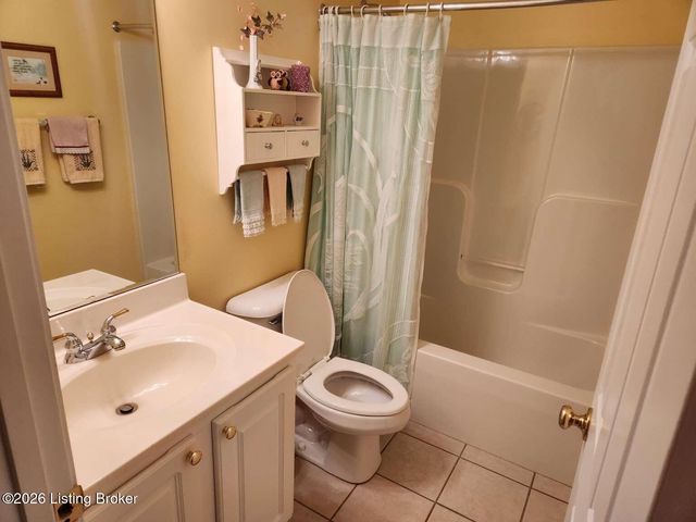 4817 Hames Trace, Louisville, KY 40291