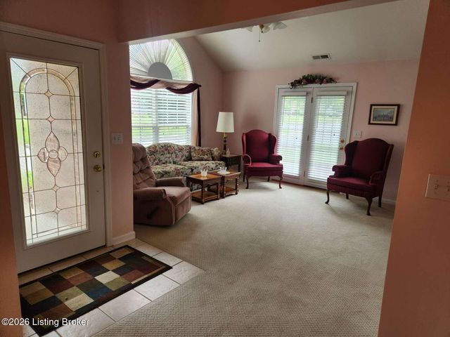 4817 Hames Trace, Louisville, KY 40291