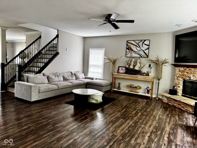 12583 Courage Crossing, Fishers, IN 46037