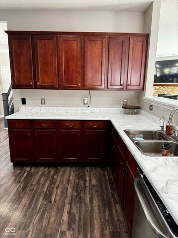 12583 Courage Crossing, Fishers, IN 46037