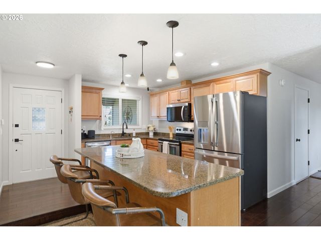 2615 Ne 82nd Way, Vancouver, WA 98665