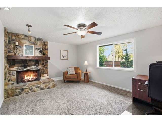 2615 Ne 82nd Way, Vancouver, WA 98665