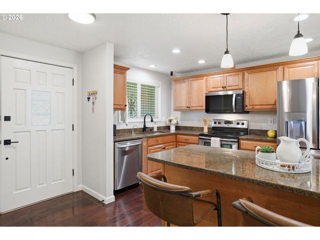 2615 Ne 82nd Way, Vancouver, WA 98665