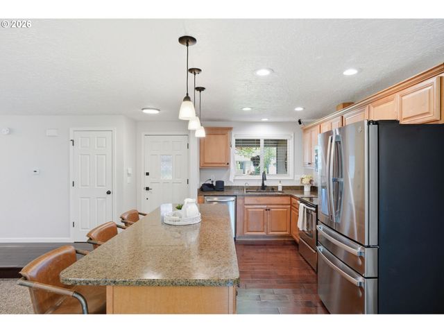 2615 Ne 82nd Way, Vancouver, WA 98665
