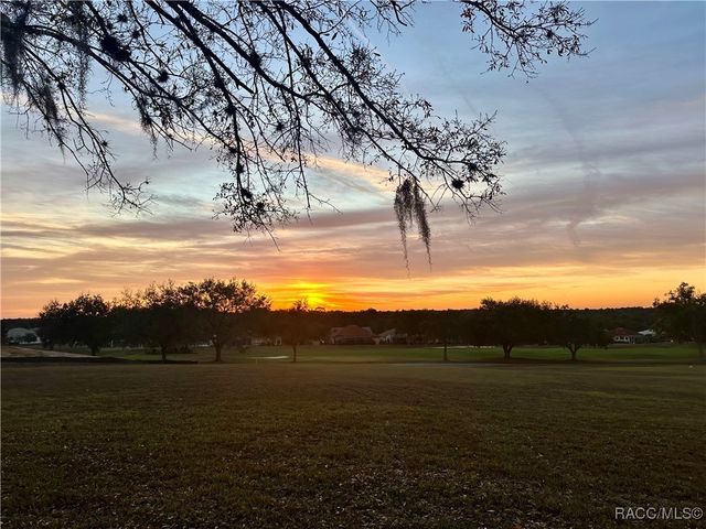 404 W Fenway Drive, Hernando, FL 34442