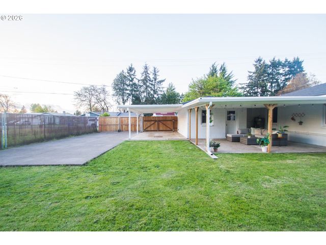 1490 TAFT St, Eugene, OR 97402