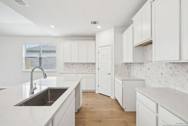 9510 Quail Crest, Schertz, TX 78154