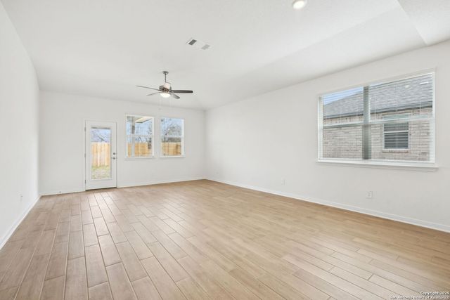 9510 Quail Crest, Schertz, TX 78154