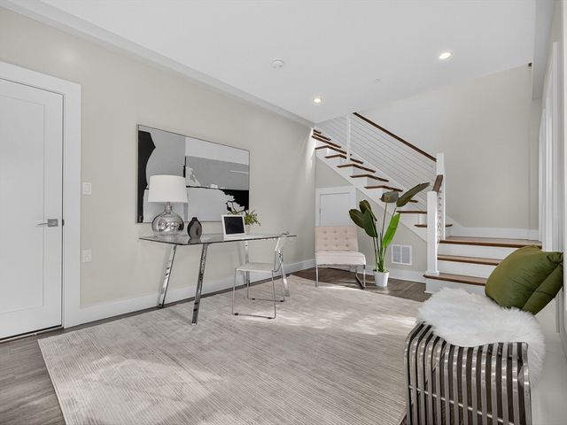 16 Mcbride St 1, Boston, MA 02130