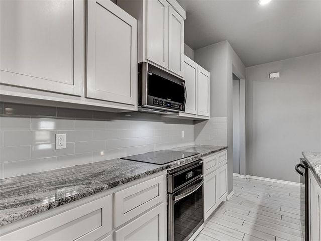 1800 S May Avenue, Guthrie, OK 73044