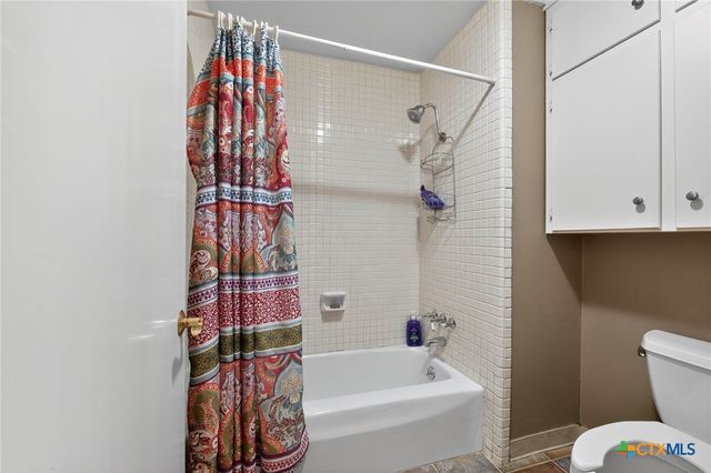 205 Lakewood Drive, Gatesville, TX 76528