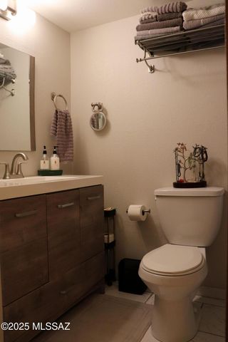 1318 S Avenida Polar Apt F110, Tucson, AZ 85710