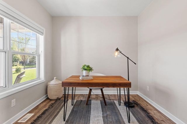 3762 Crane Island Court, Minnetrista, MN 55331