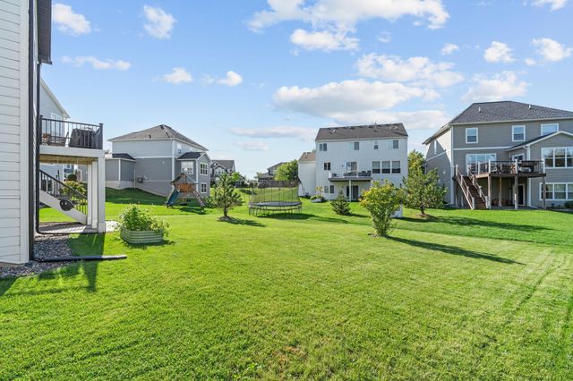 3762 Crane Island Court, Minnetrista, MN 55331