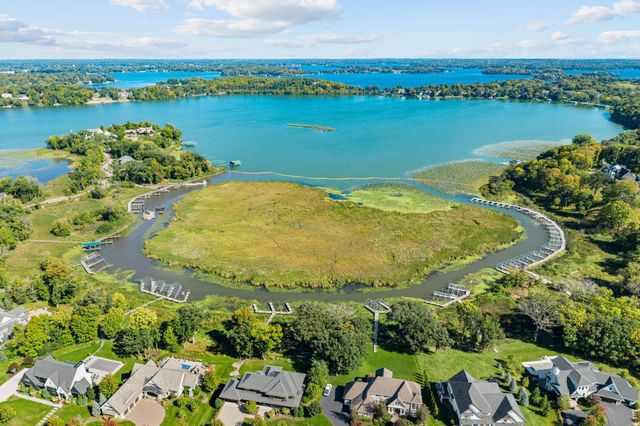 3762 Crane Island Court, Minnetrista, MN 55331