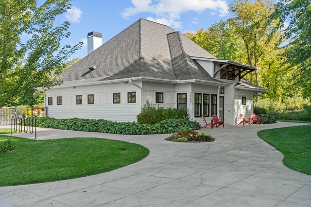 3762 Crane Island Court, Minnetrista, MN 55331