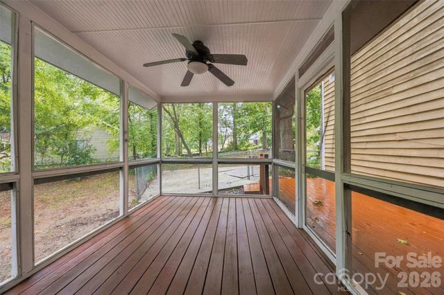 7401 Park Vista Circle, Charlotte, NC 28226