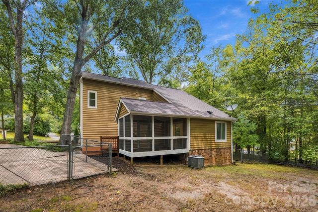 7401 Park Vista Circle, Charlotte, NC 28226