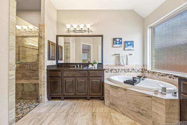 2006 Buckner Pass, San Antonio, TX 78253