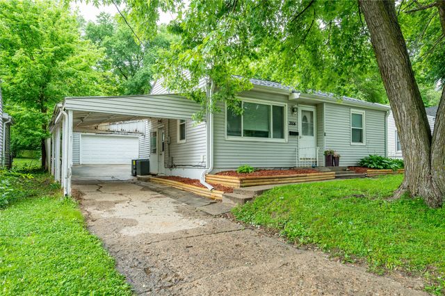3504 27th Street, Des Moines, IA 50310