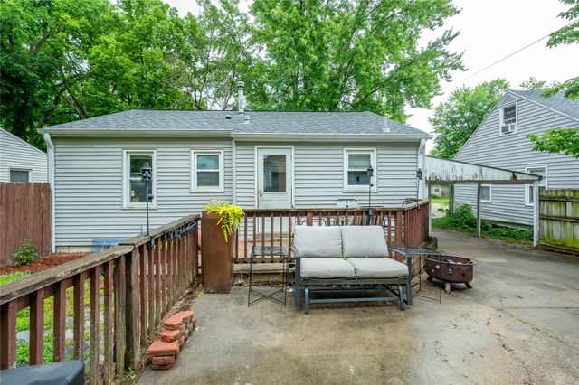 3504 27th Street, Des Moines, IA 50310