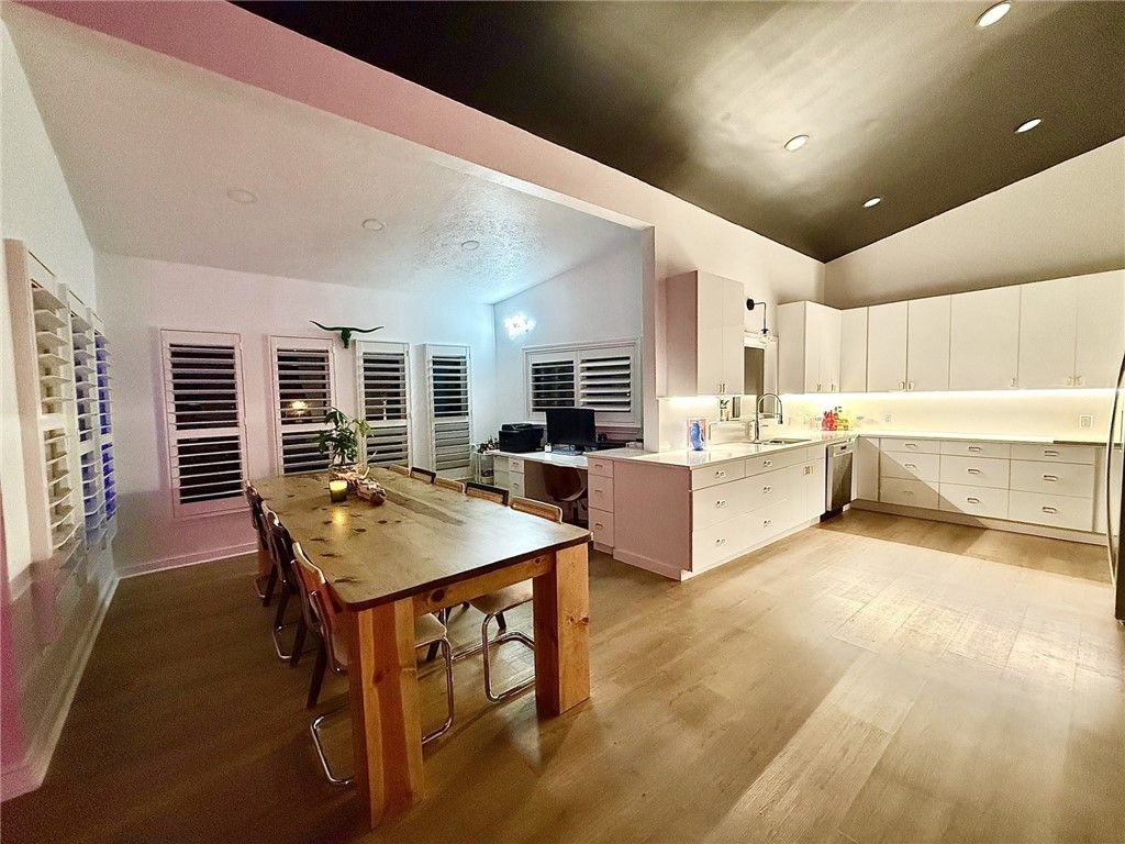 1879 Bay Shore Dr, Rockport, TX 78382 — photo 5