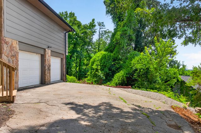 2904 Old Britain Circle, Chattanooga, TN 37421