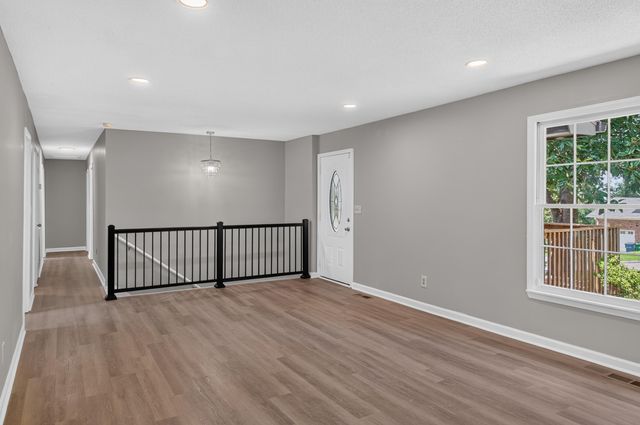 2904 Old Britain Circle, Chattanooga, TN 37421