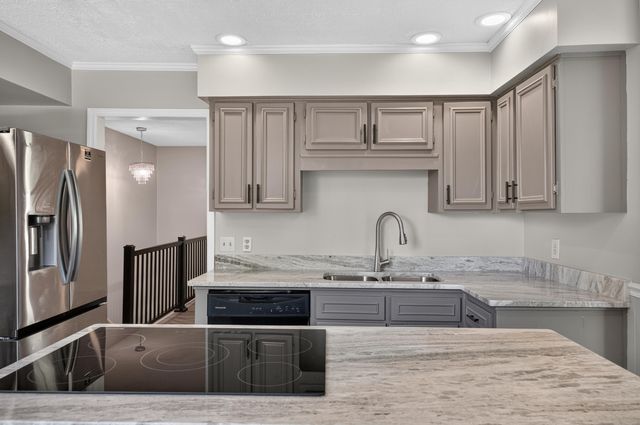 2904 Old Britain Circle, Chattanooga, TN 37421