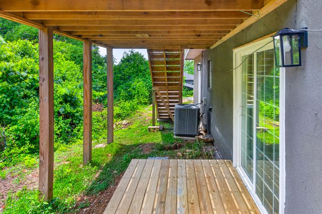 2904 Old Britain Circle, Chattanooga, TN 37421