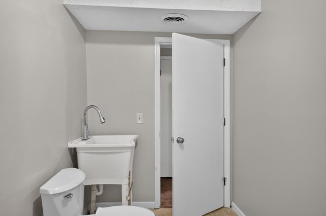 2904 Old Britain Circle, Chattanooga, TN 37421