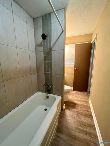 1723 Oakwood Avenue, Huntsville, AL 35811